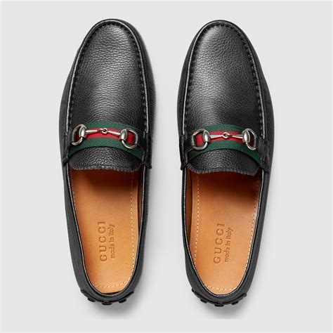 mocassino bordeaux gucci|Mocassino uomo con dettaglio Web in pelle bordeaux .